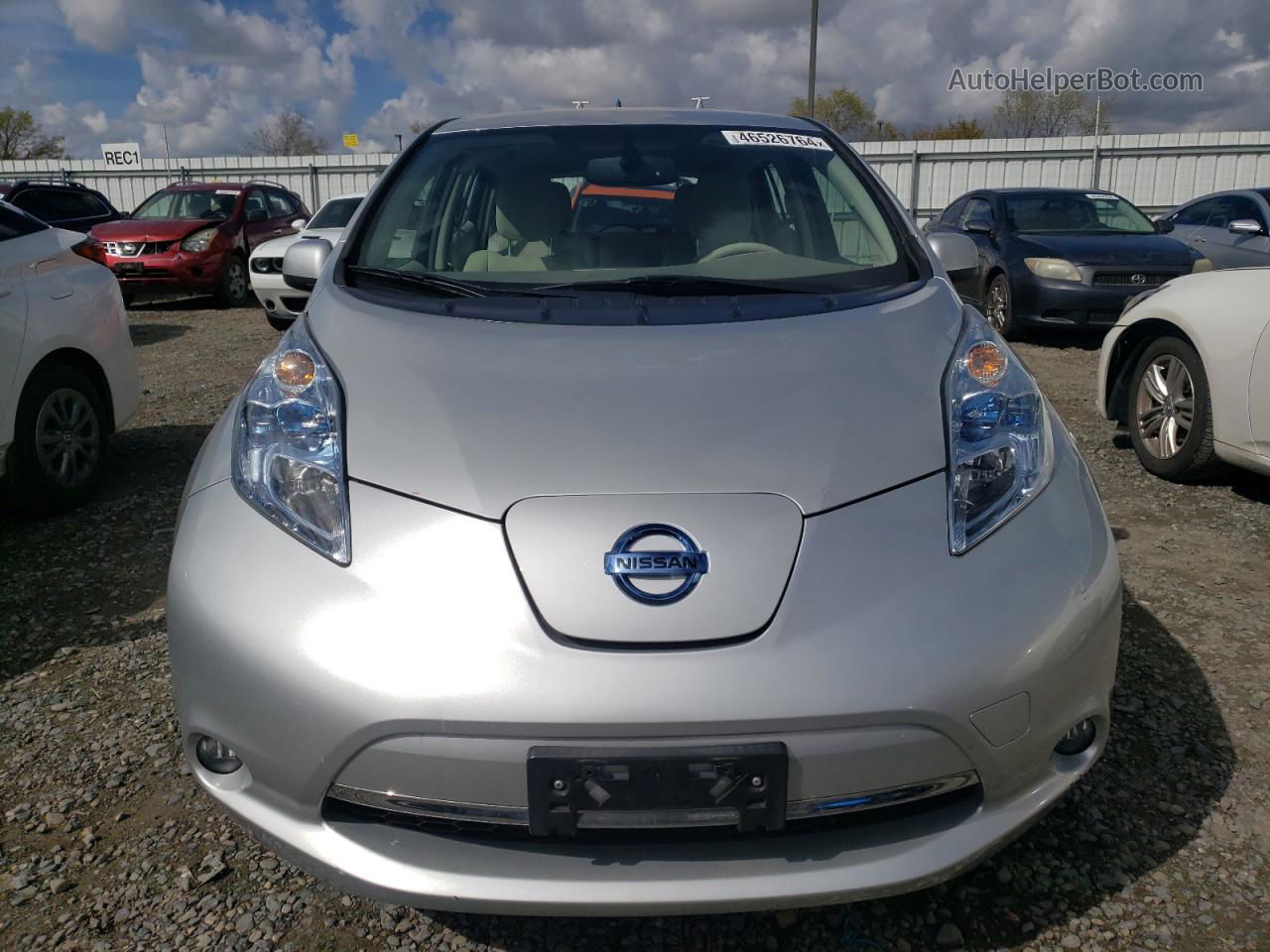 2011 Nissan Leaf Sv Серебряный vin: JN1AZ0CP5BT003807