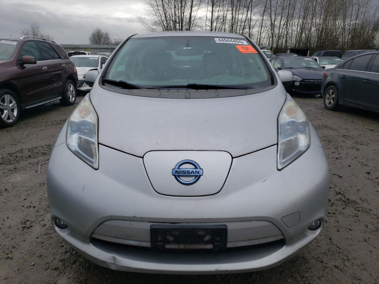 2011 Nissan Leaf Sv Серебряный vin: JN1AZ0CP6BT002570