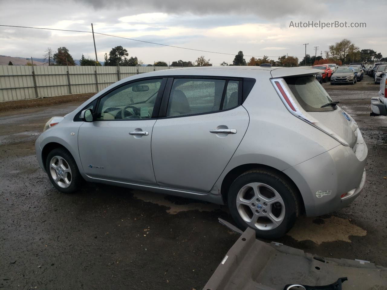 2011 Nissan Leaf Sv Silver vin: JN1AZ0CP9BT000893