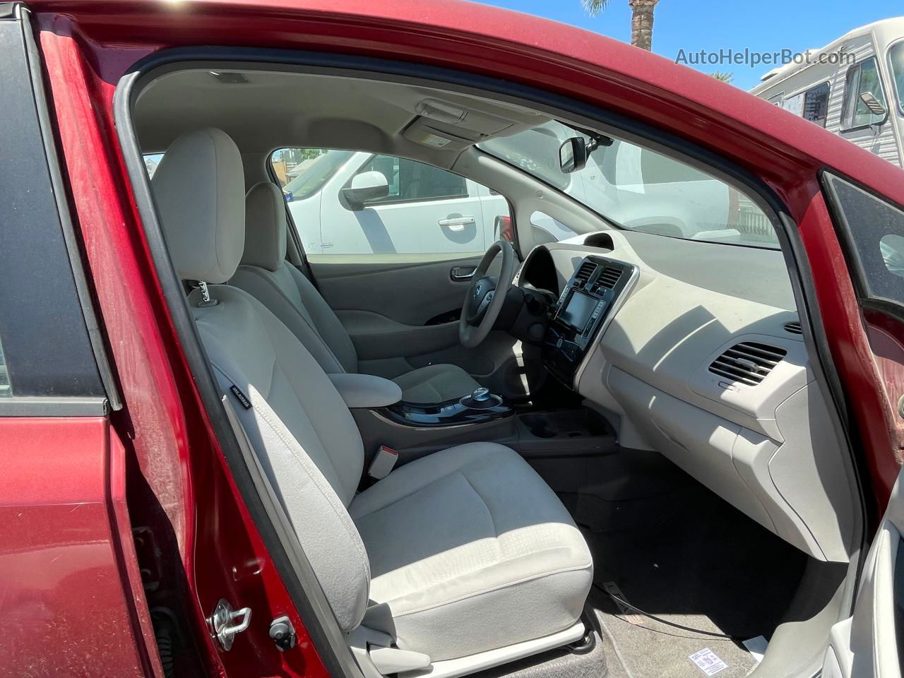 2011 Nissan Leaf Sv Red vin: JN1AZ0CP9BT009206