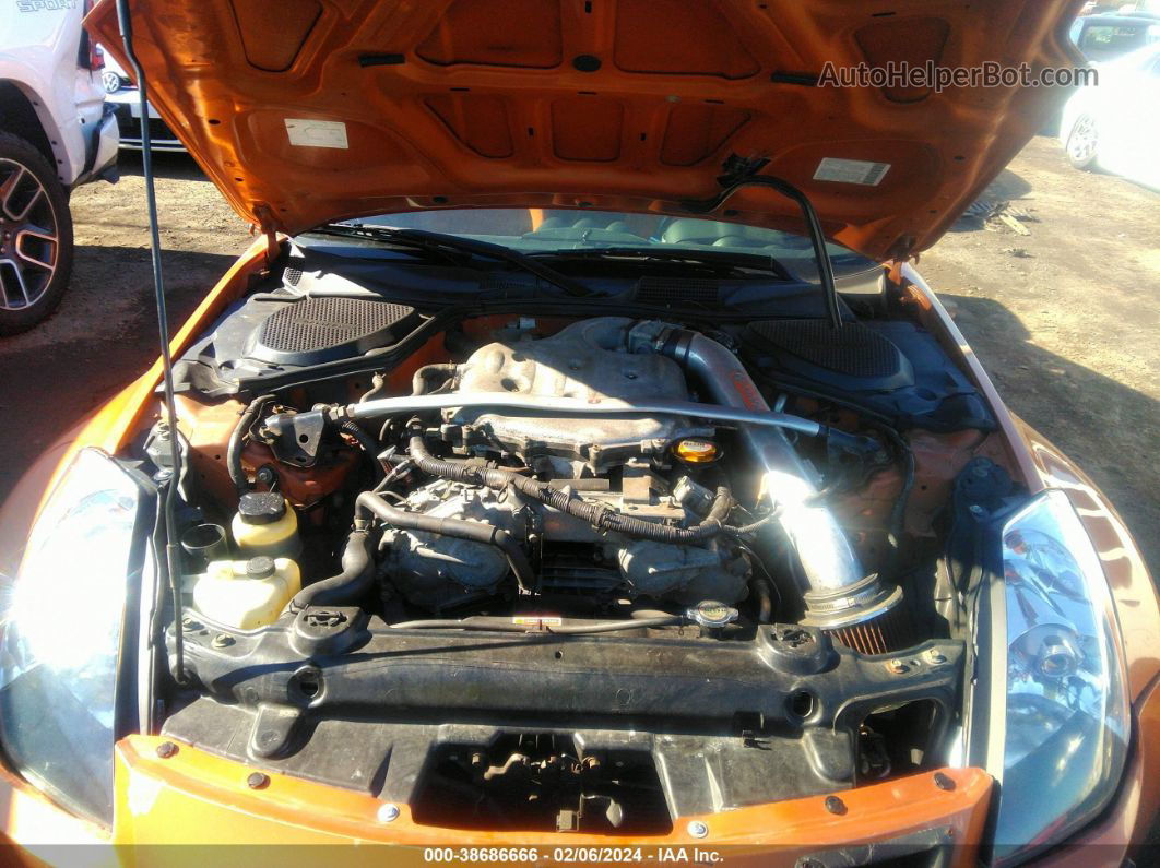 2005 Nissan 350z   Orange vin: JN1AZ34E05M650323