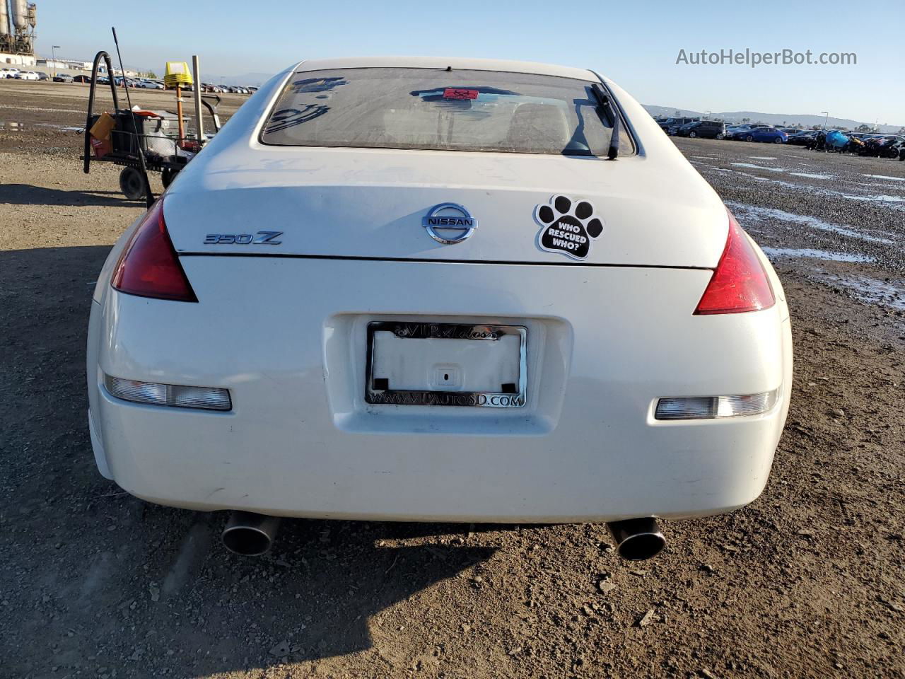 2005 Nissan 350z Coupe White vin: JN1AZ34E25M651361