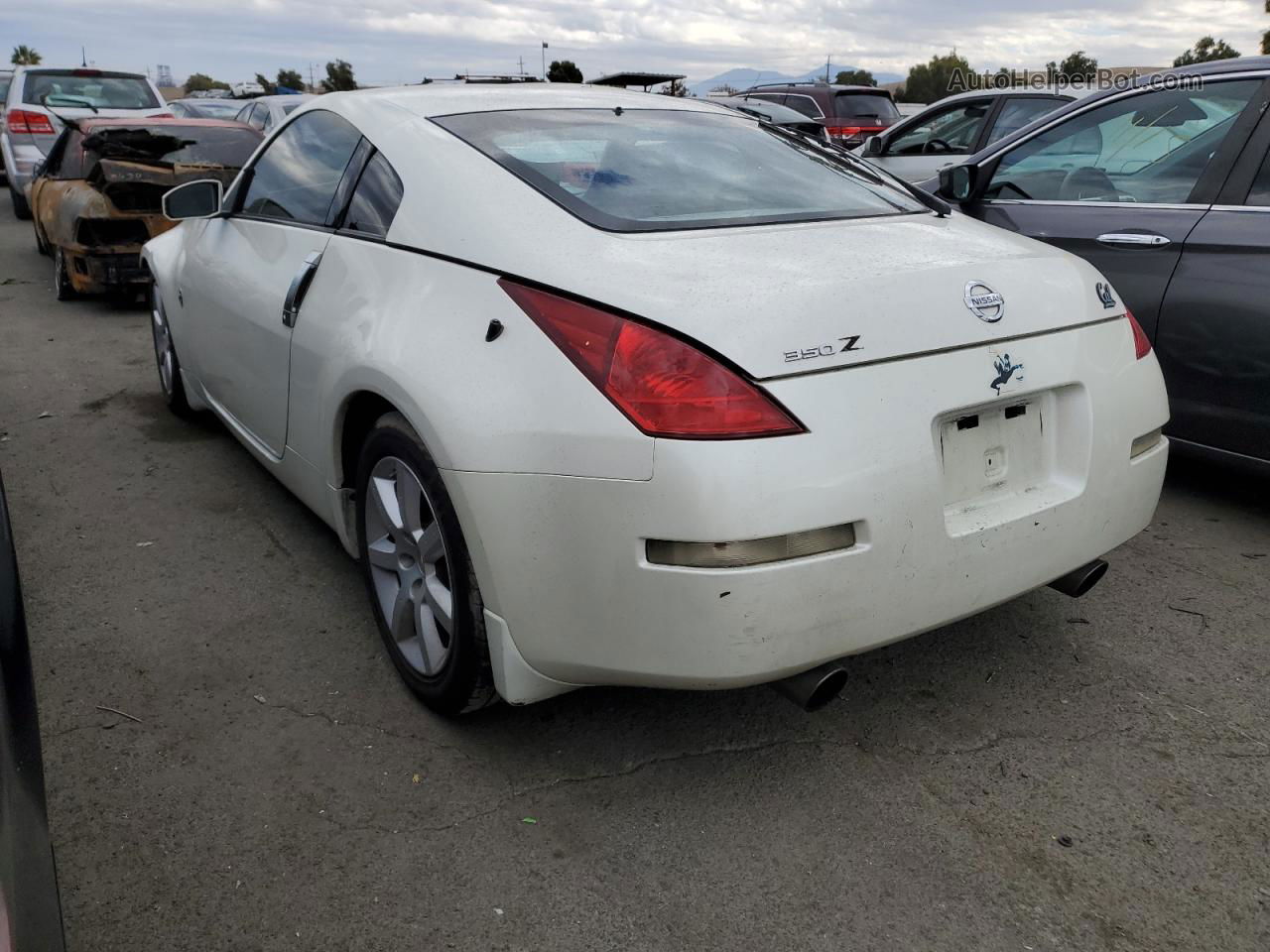 2005 Nissan 350z Coupe White vin: JN1AZ34E95M653656