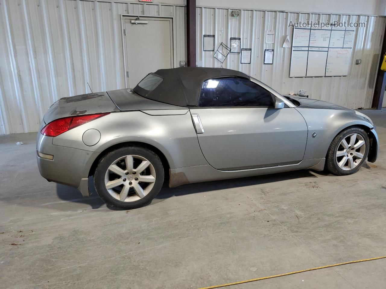 2005 Nissan 350z Roadster Silver vin: JN1AZ36A05M752974