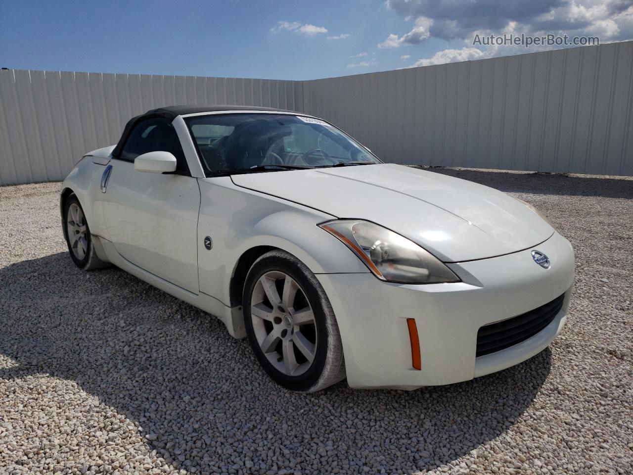 2005 Nissan 350z Roadster White vin: JN1AZ36A25M751695