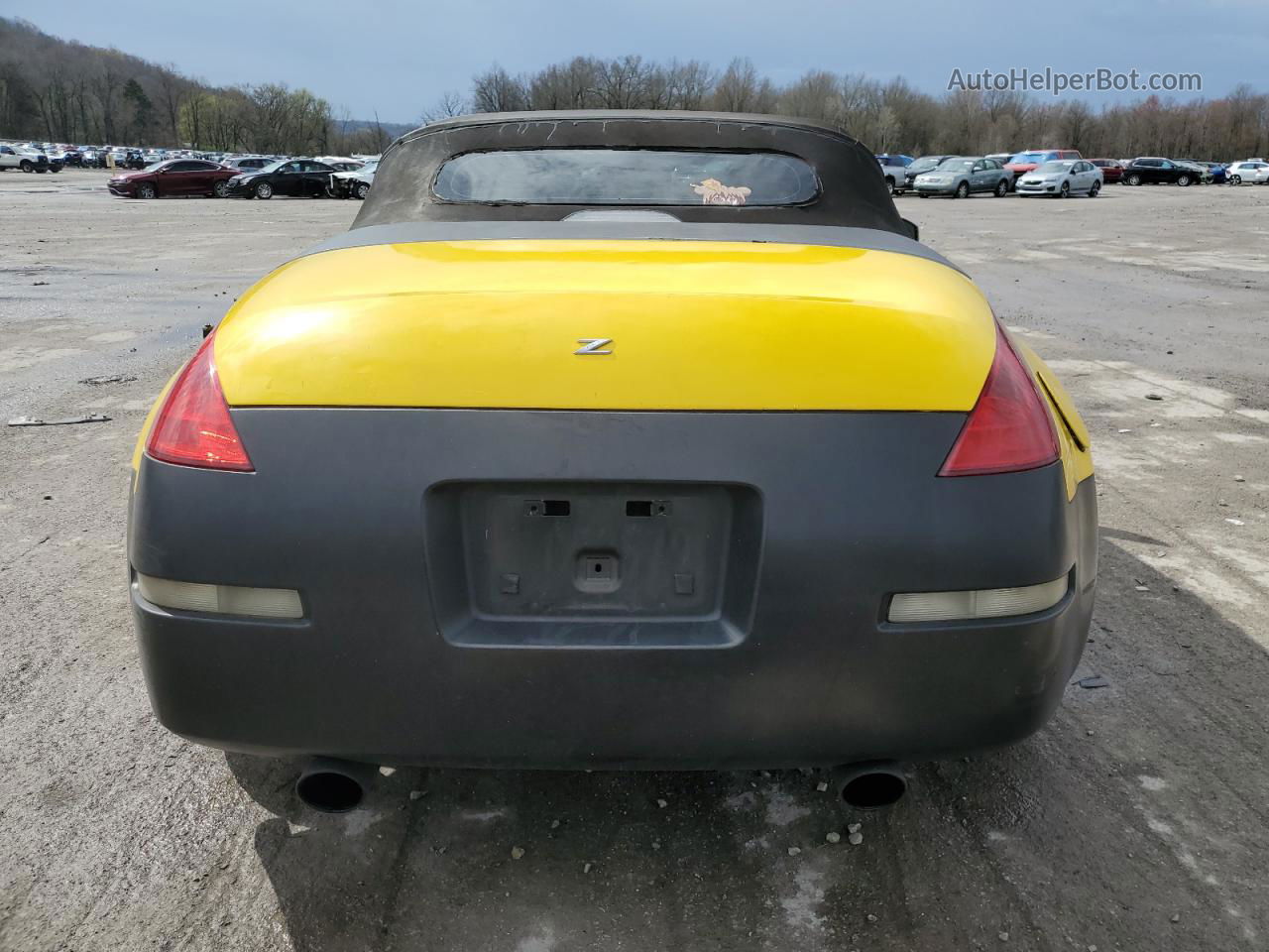 2005 Nissan 350z Roadster Yellow vin: JN1AZ36A75M751465