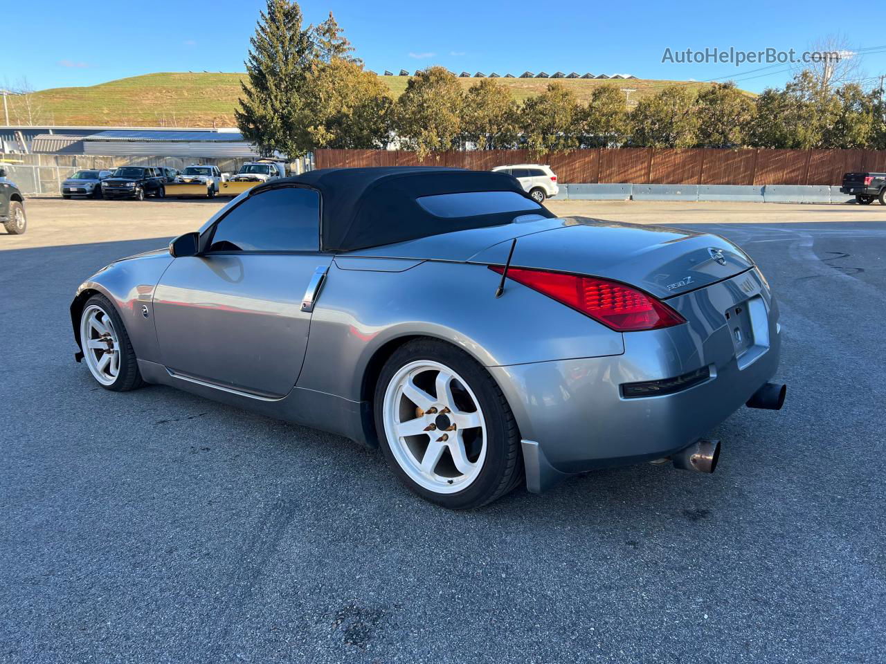 2005 Nissan 350z Roadster Gray vin: JN1AZ36A75M757220