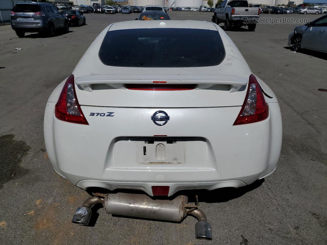 2014 Nissan 370z Base White vin: JN1AZ4EH1EM631990