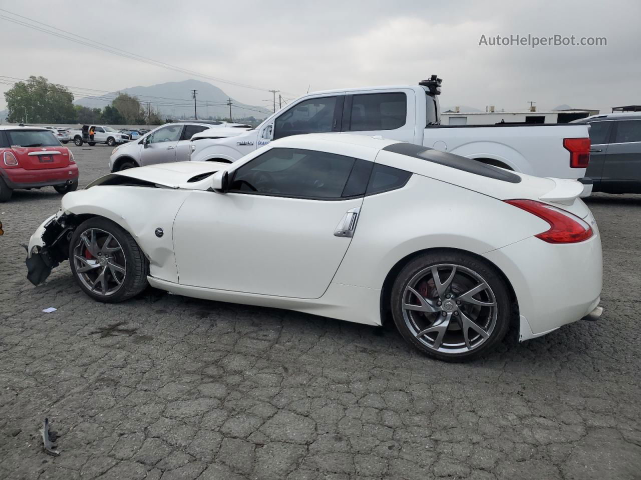 2014 Nissan 370z Base Белый vin: JN1AZ4EH6EM632164