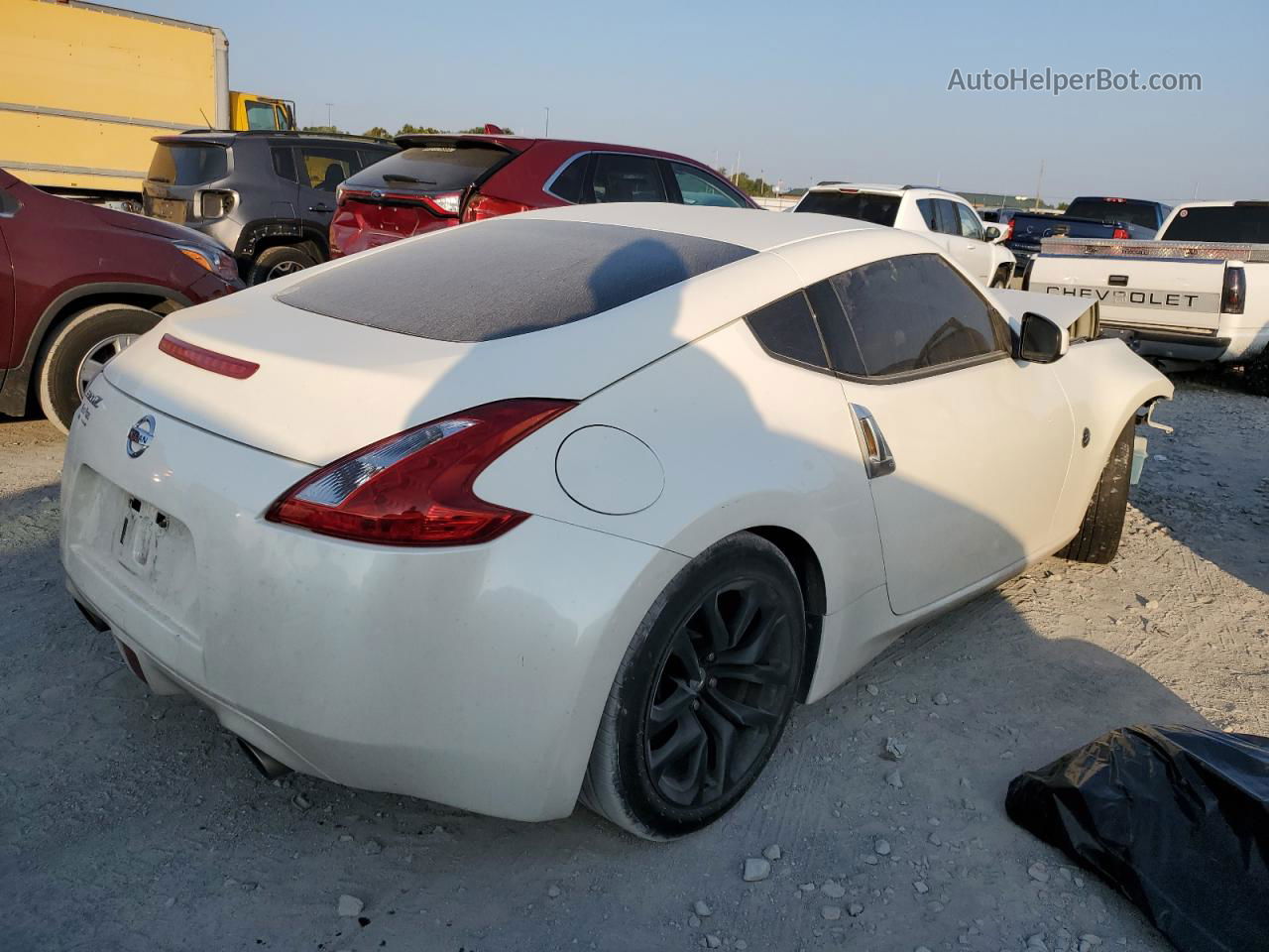 2014 Nissan 370z Base White vin: JN1AZ4EH6EM636988