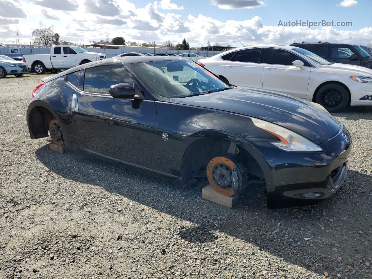 anc( ꒪౪꒪)ฅ✧毎日値下げ☆出品 Price & History 2011 Nissan 370z Base 3.7l 6 vin