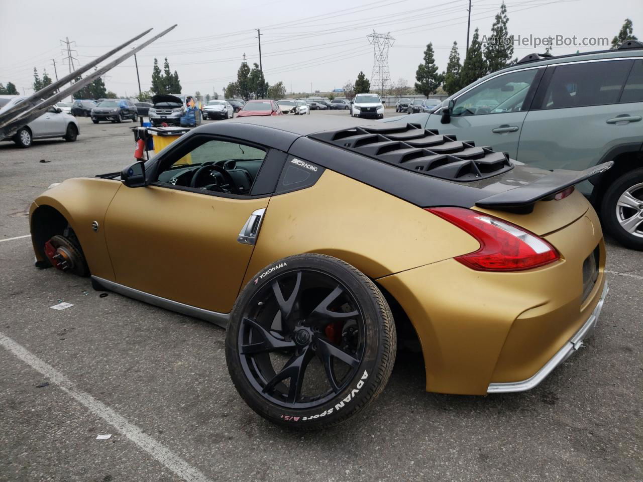 2014 Nissan 370z Base Gold vin: JN1AZ4EH7EM630455