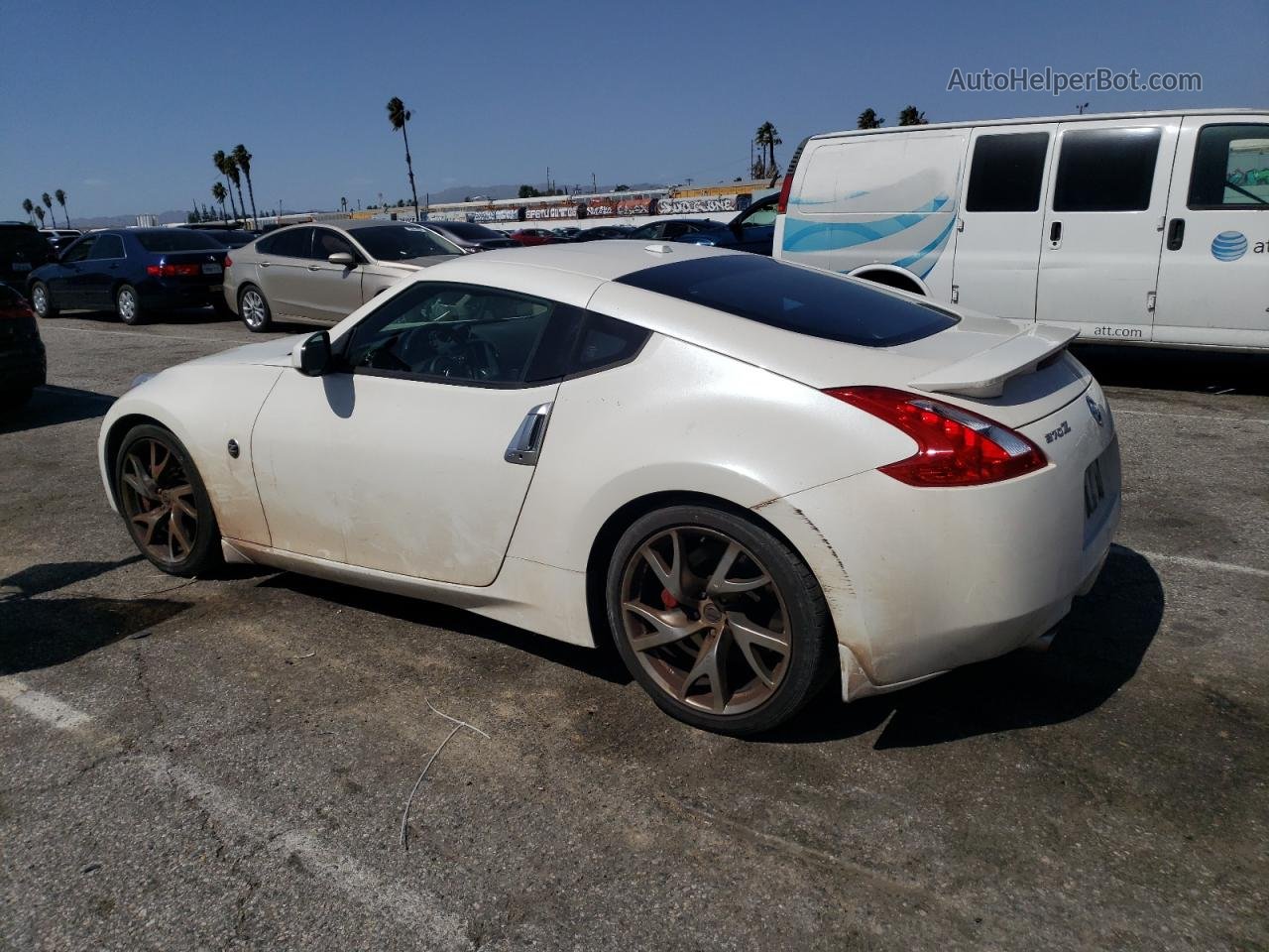 2014 Nissan 370z Base White vin: JN1AZ4EH7EM631881