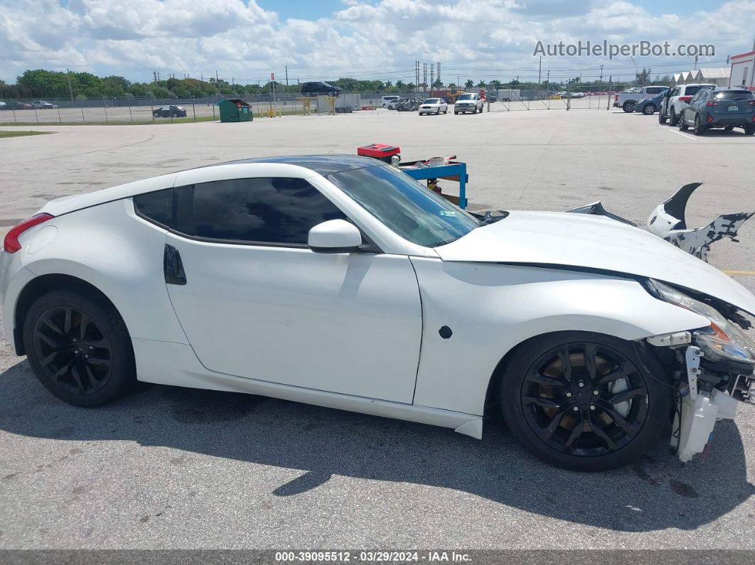 2014 Nissan 370z   White vin: JN1AZ4EH7EM633260