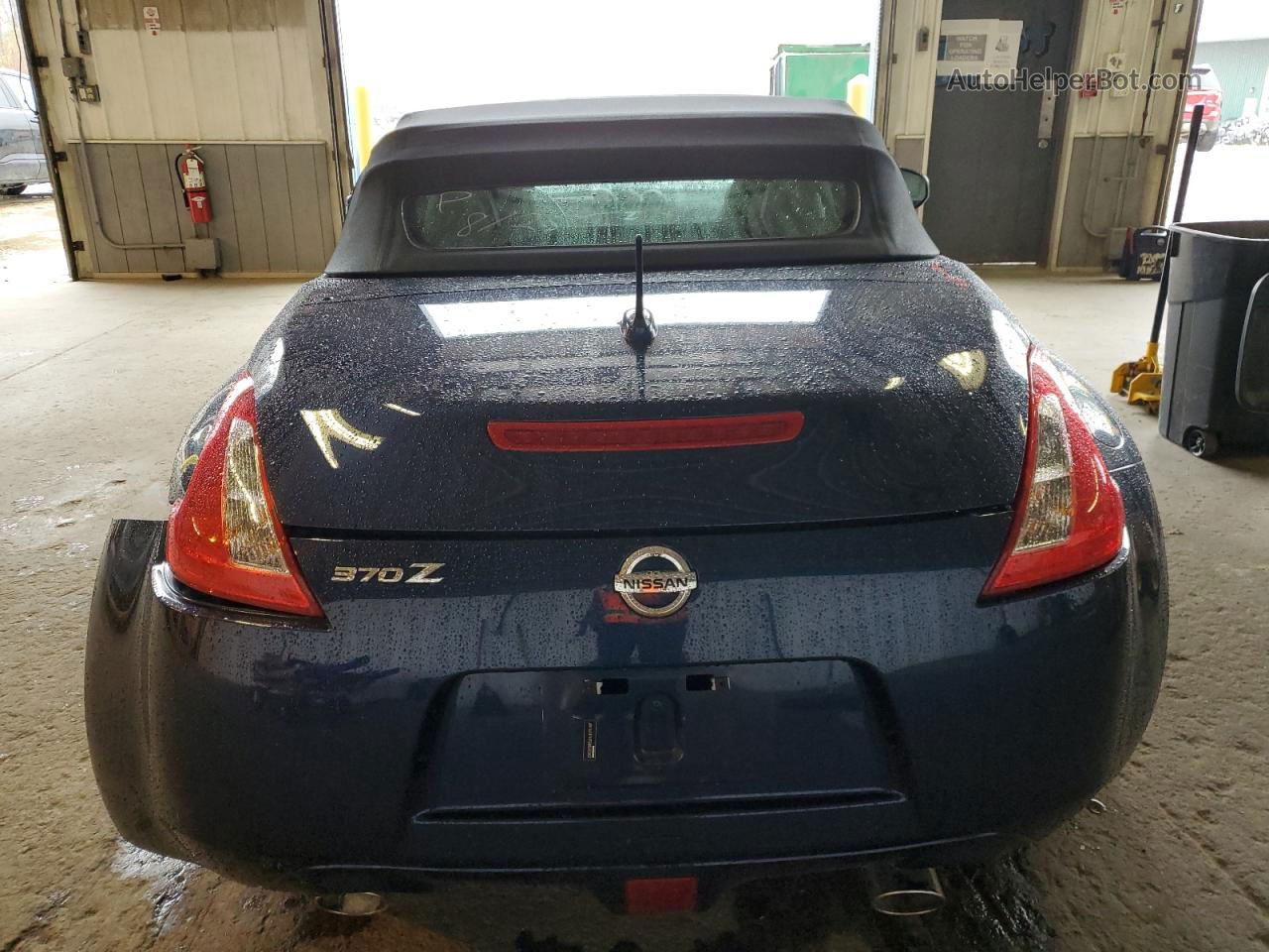 2014 Nissan 370z Base Blue vin: JN1AZ4FH7EM620362