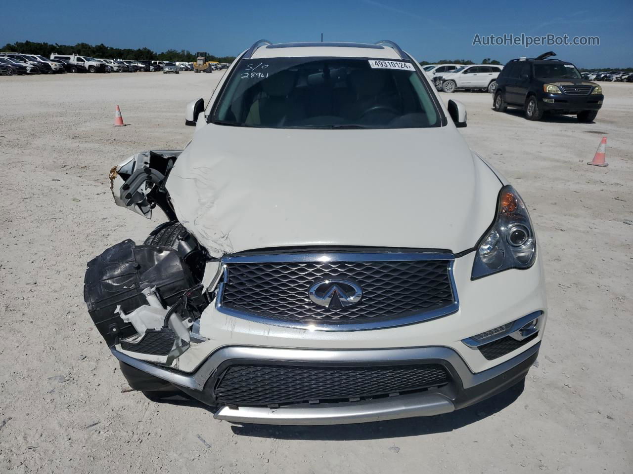 2017 Infiniti Qx50  White vin: JN1BJ0RP1HM388210