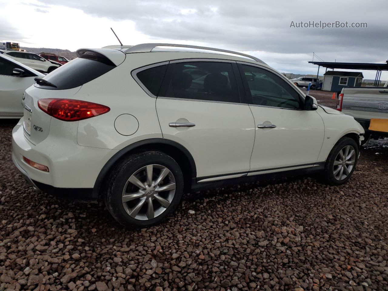 2017 Infiniti Qx50  White vin: JN1BJ0RP5HM383866