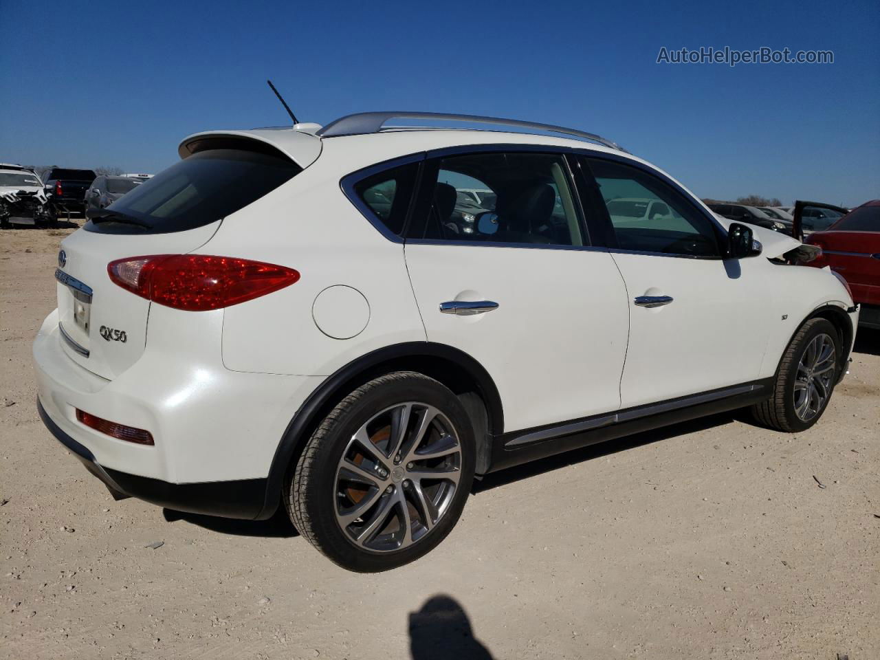 2017 Infiniti Qx50  White vin: JN1BJ0RP6HM387683