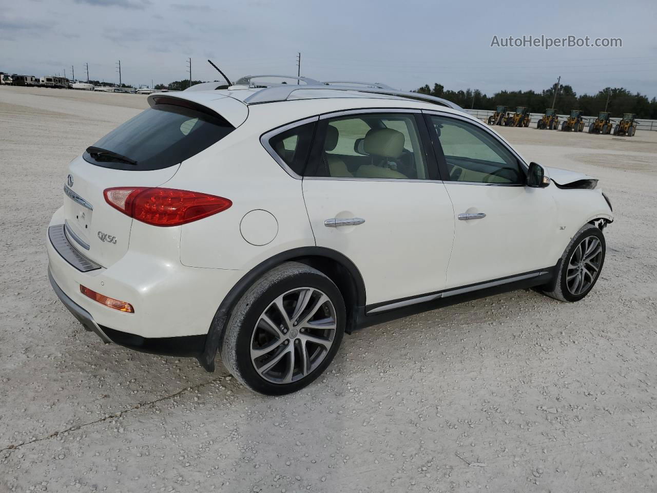 2017 Infiniti Qx50  White vin: JN1BJ0RP6HM390387