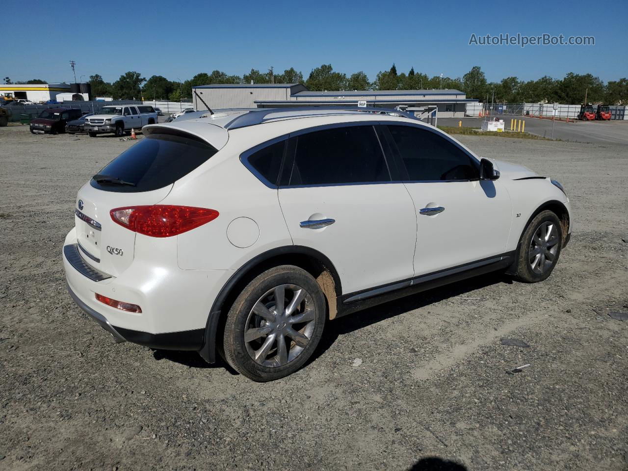 2017 Infiniti Qx50  White vin: JN1BJ0RP8HM380993