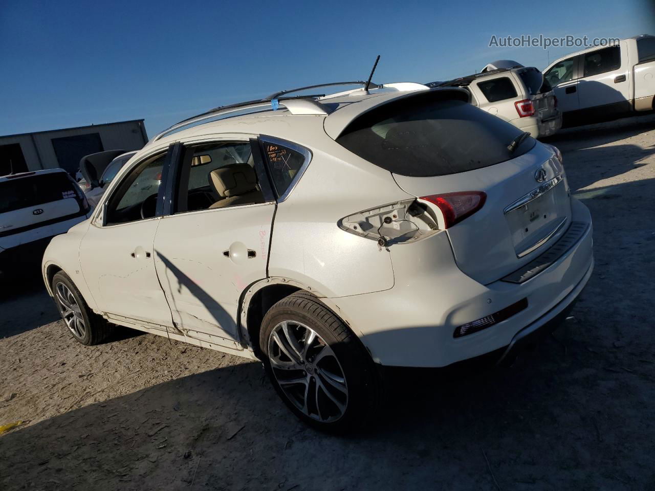 2017 Infiniti Qx50  White vin: JN1BJ0RPXHM387671