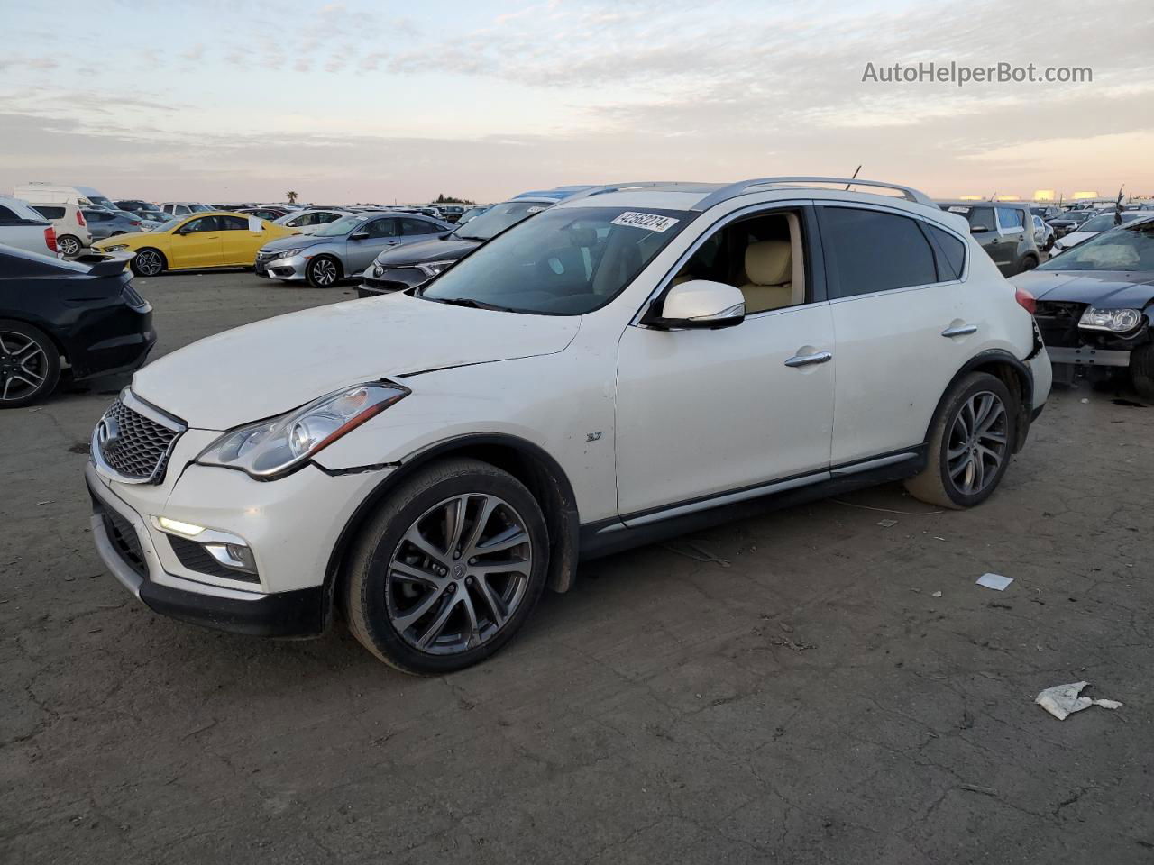 2017 Infiniti Qx50  White vin: JN1BJ0RR9HM402985