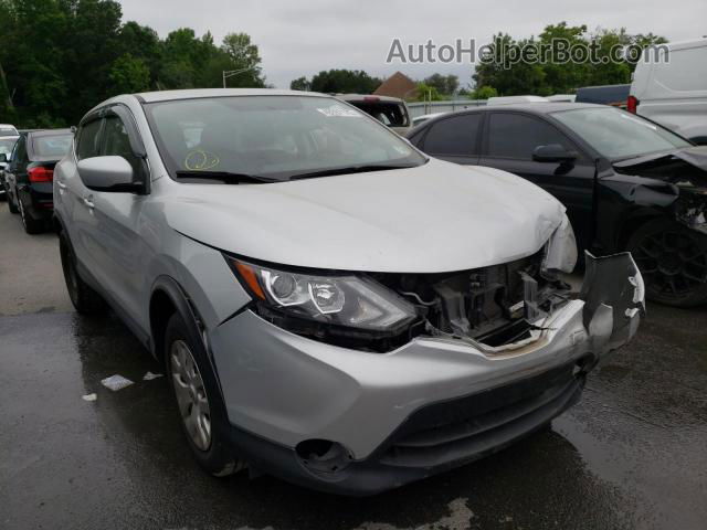 2018 Nissan Rogue Sport S Silver vin: JN1BJ1CP0JW150566