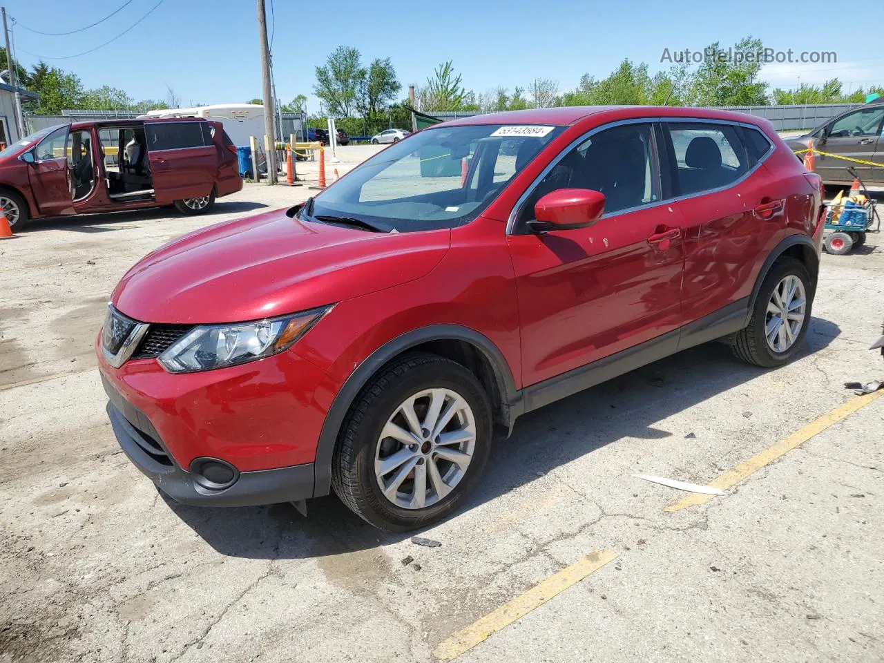 2018 Nissan Rogue Sport S Красный vin: JN1BJ1CP1JW180420