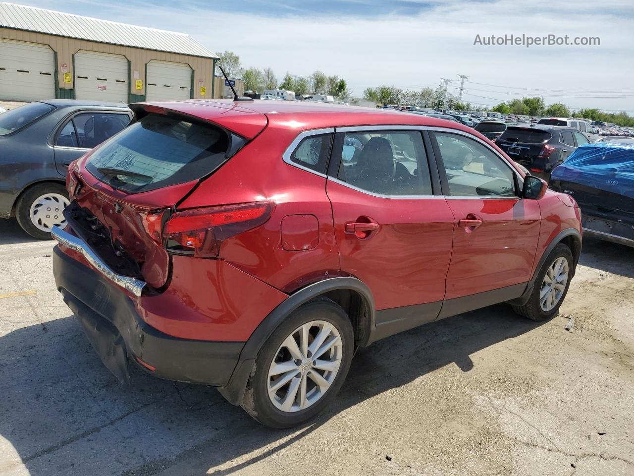 2018 Nissan Rogue Sport S Красный vin: JN1BJ1CP1JW180420