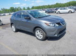 2018 Nissan Rogue Sport Sv Gray vin: JN1BJ1CP4JW189645