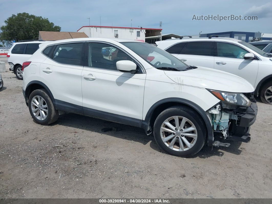 2018 Nissan Rogue Sport S White vin: JN1BJ1CP5JW188908