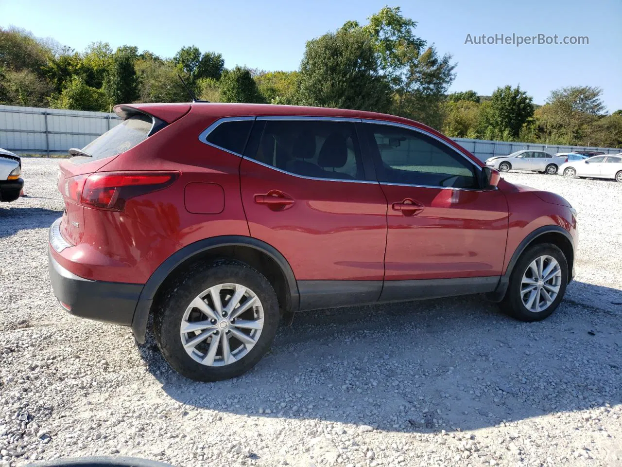 2018 Nissan Rogue Sport S Красный vin: JN1BJ1CR0JW287251