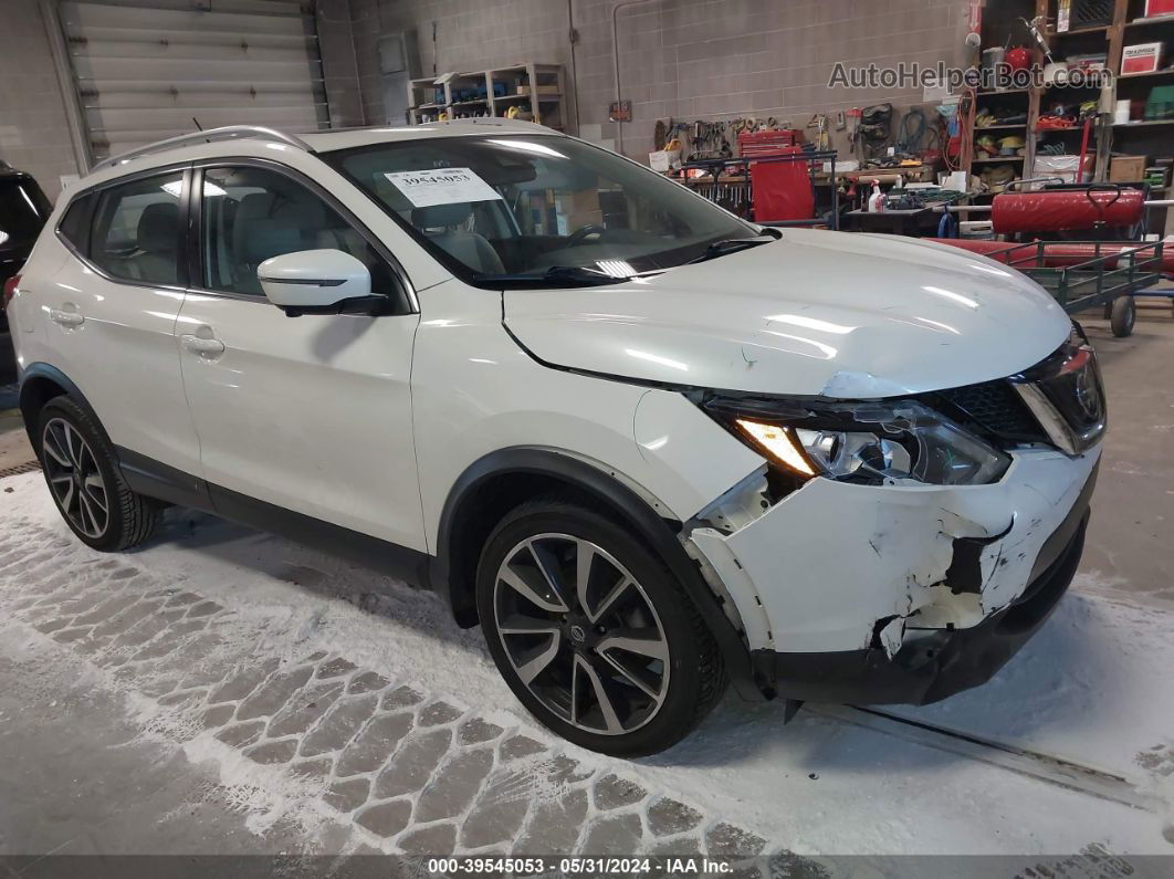 2018 Nissan Rogue Sport Sl White vin: JN1BJ1CR1JW293799