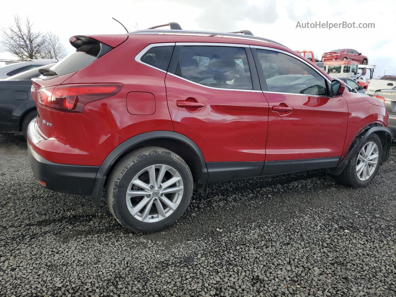 2018 Nissan Rogue Sport S Red vin: JN1BJ1CR3JW283582