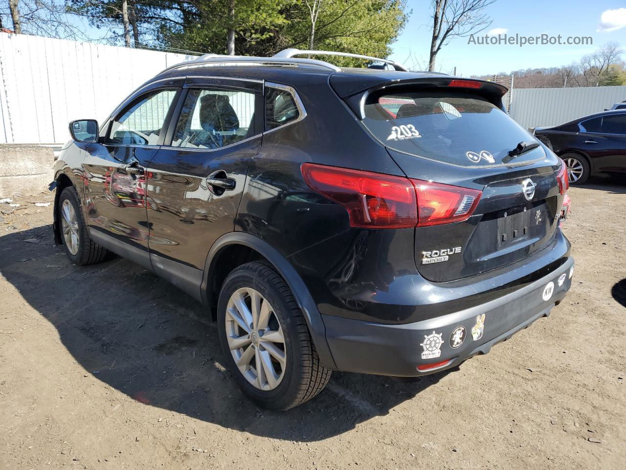 2018 Nissan Rogue Sport S Black vin: JN1BJ1CR4JW251711