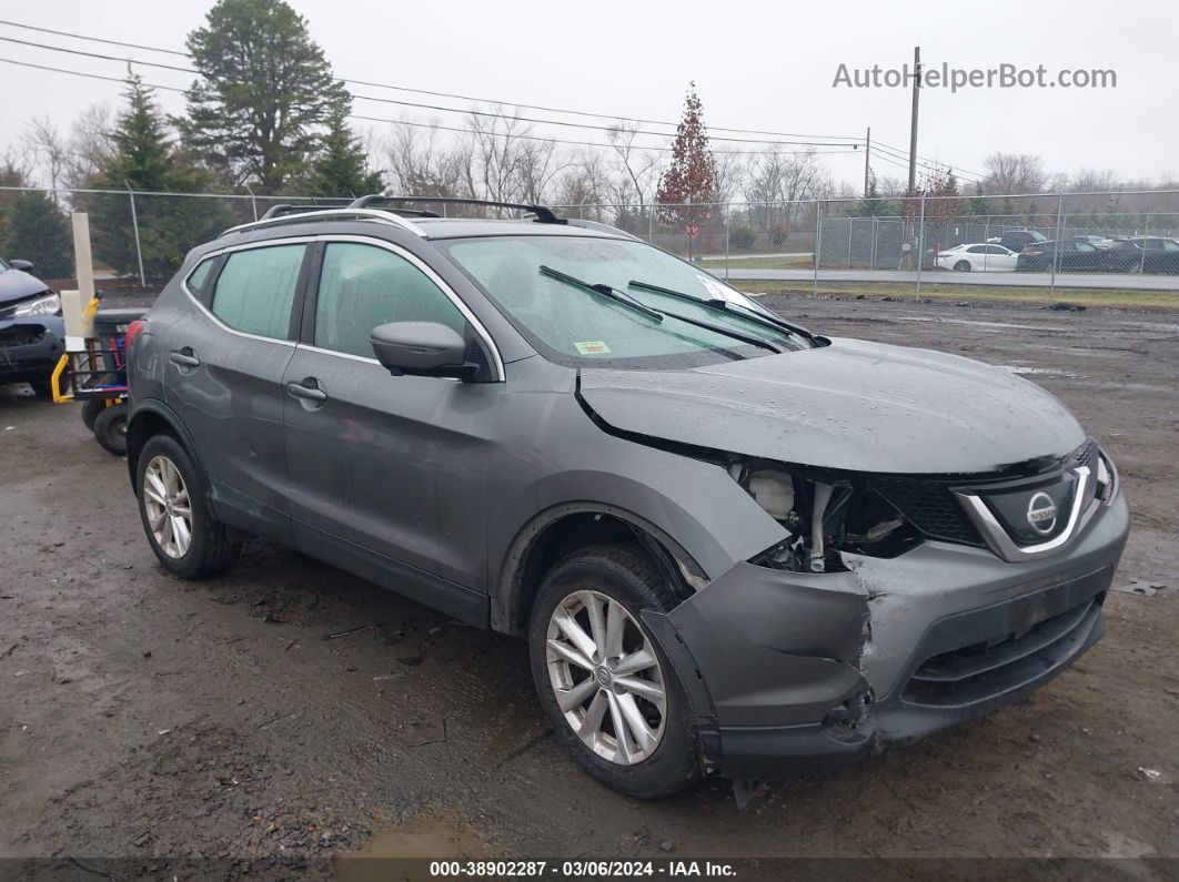 2018 Nissan Rogue Sport Sv Gray vin: JN1BJ1CR5JW290551