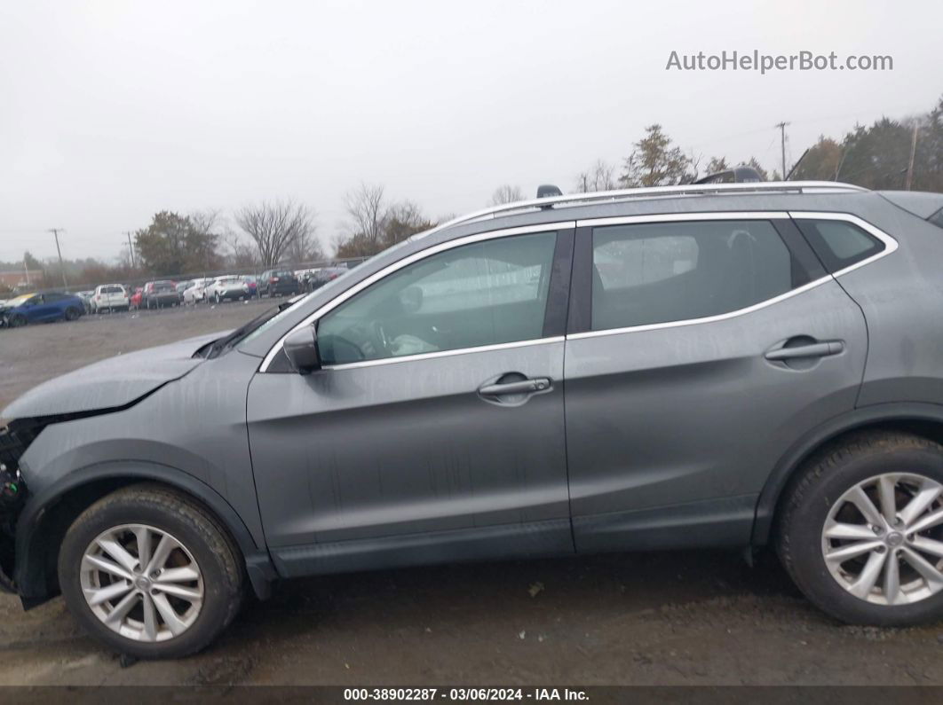 2018 Nissan Rogue Sport Sv Gray vin: JN1BJ1CR5JW290551