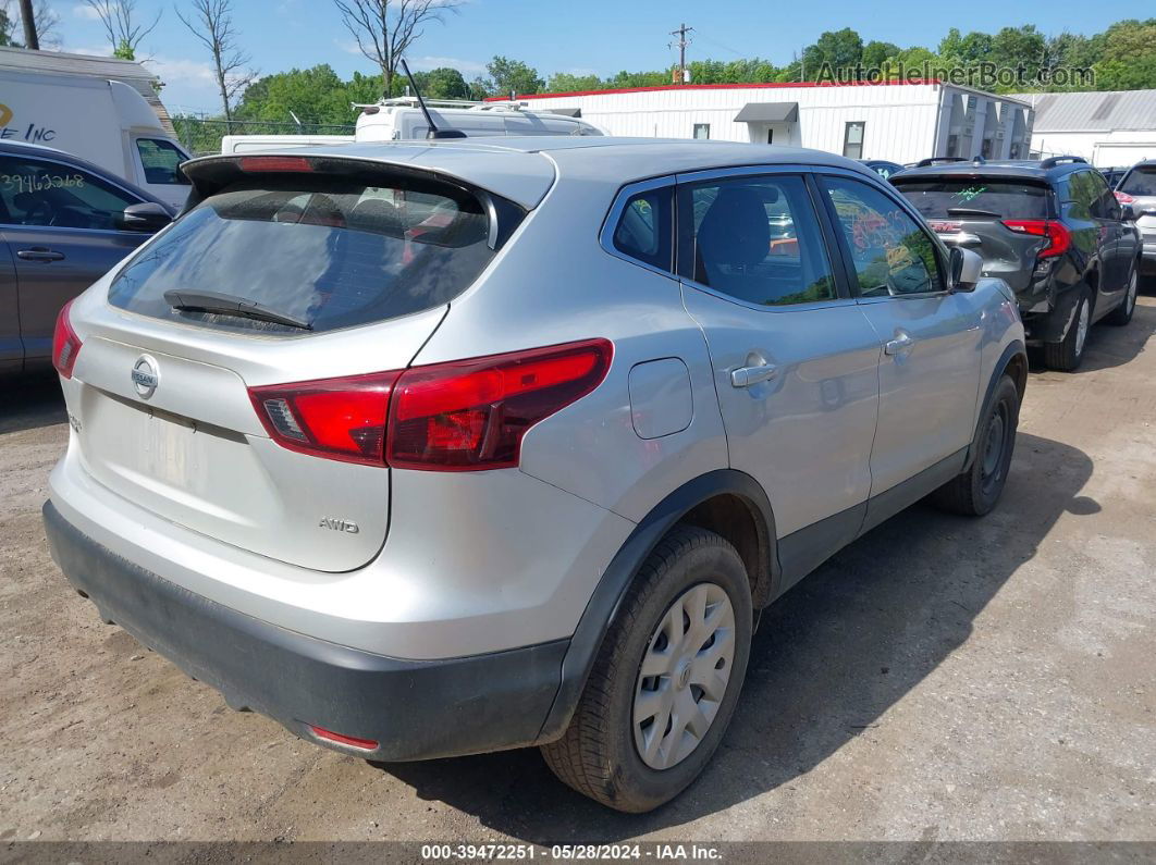 2018 Nissan Rogue Sport S Silver vin: JN1BJ1CR8JW264171