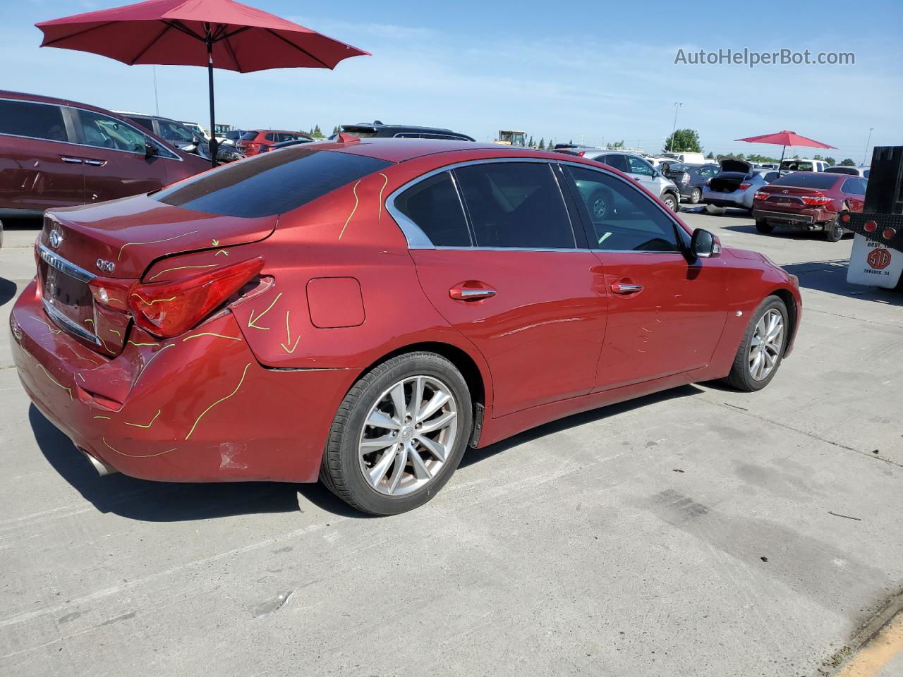 2015 Infiniti Q50 Base Red vin: JN1BV7AP0FM337125