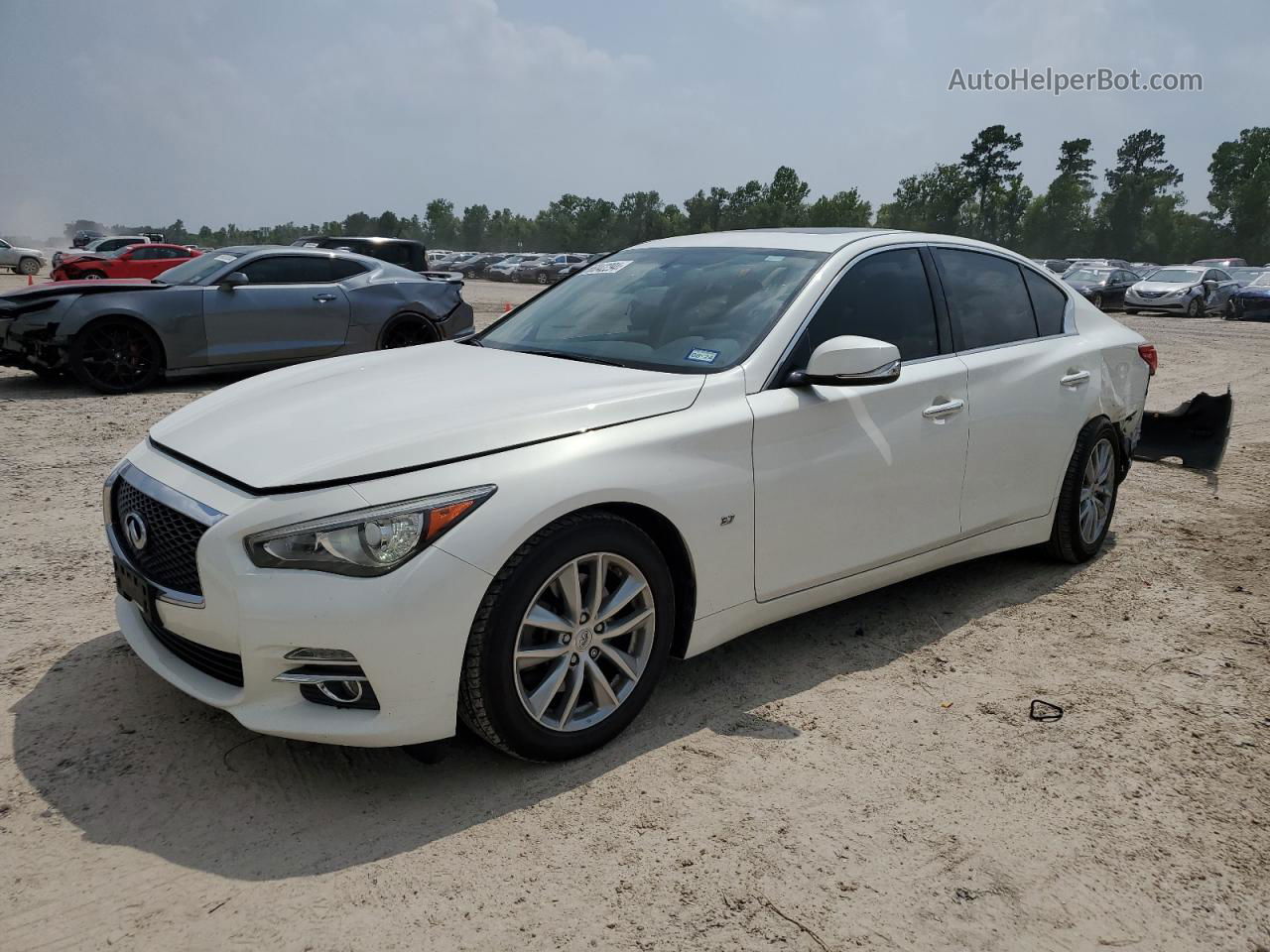 2015 Infiniti Q50 Base White vin: JN1BV7AP0FM350652