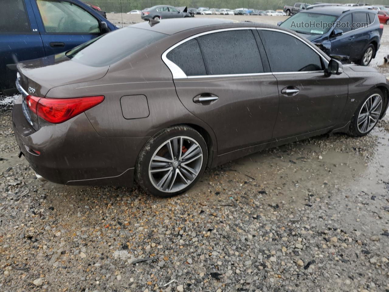 2014 Infiniti Q50 Base Brown vin: JN1BV7AP1EM674739