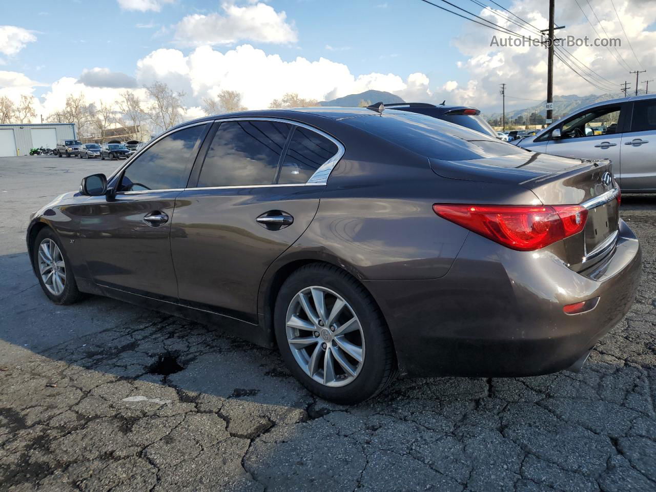 2014 Infiniti Q50 Base Charcoal vin: JN1BV7AP1EM678886