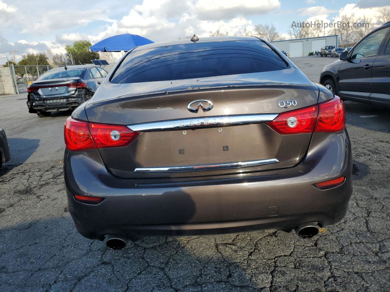 2014 Infiniti Q50 Base Charcoal vin: JN1BV7AP1EM678886