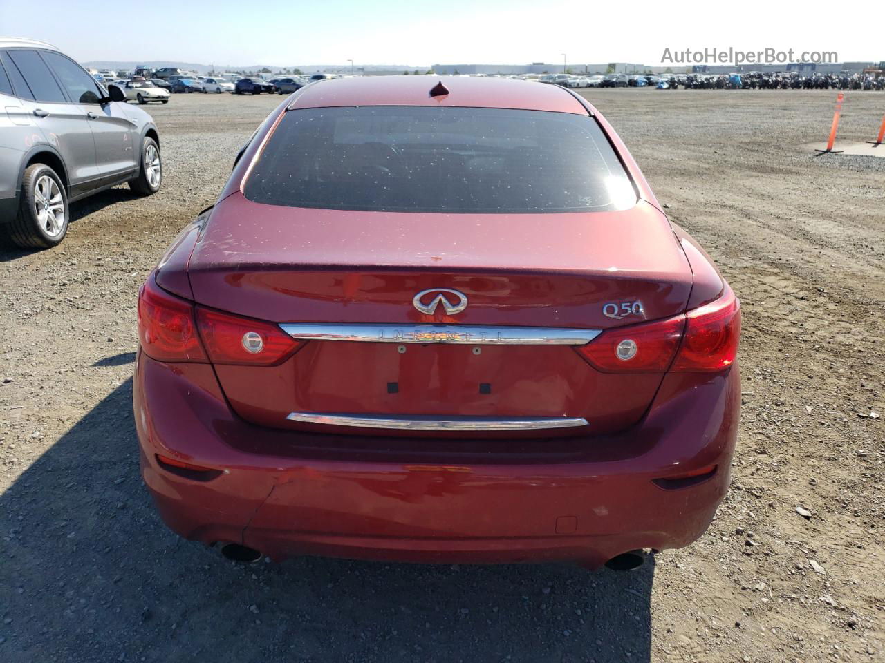 2014 Infiniti Q50 Base Red vin: JN1BV7AP2EM676029