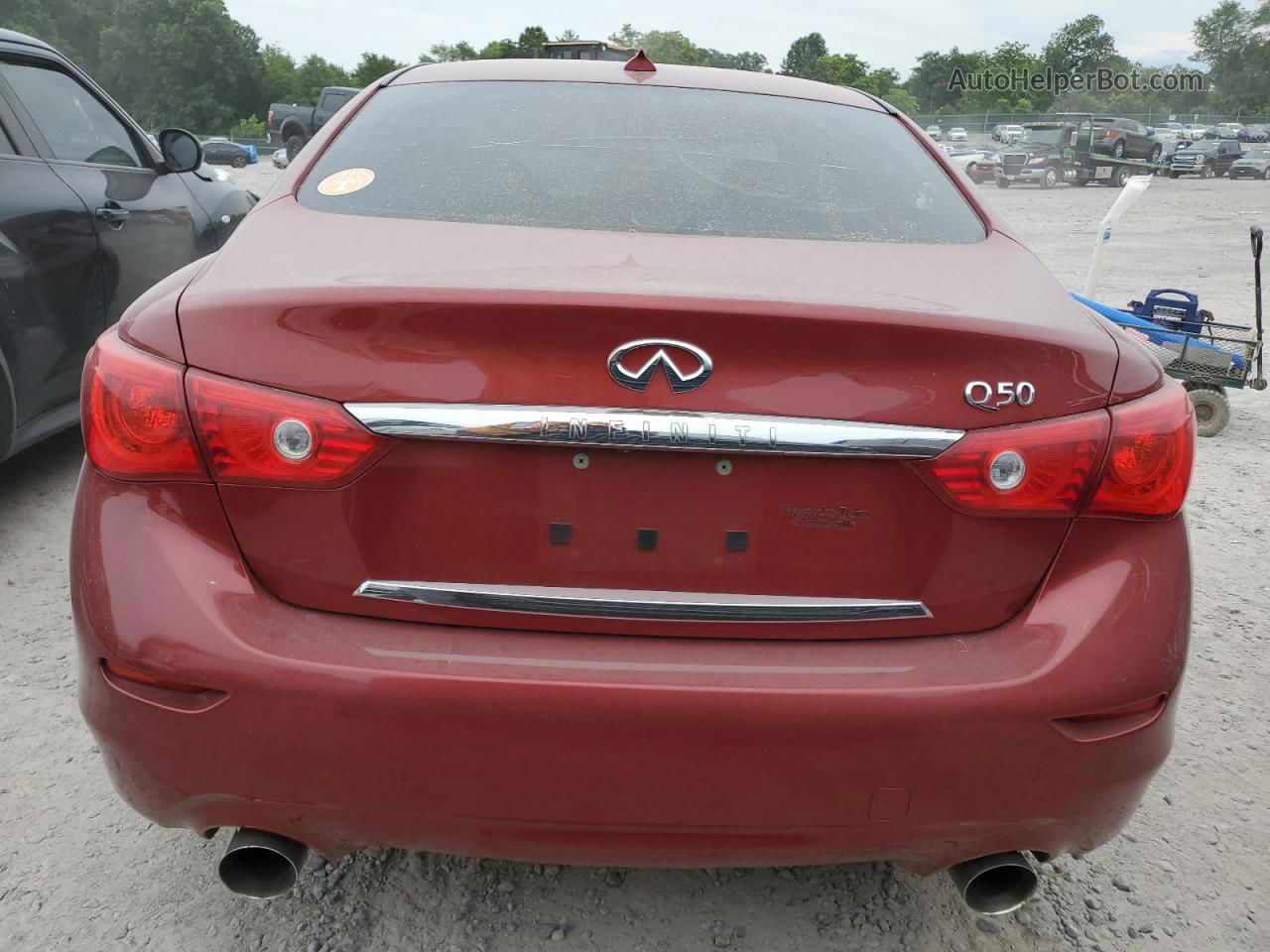 2015 Infiniti Q50 Base Red vin: JN1BV7AP3FM330525