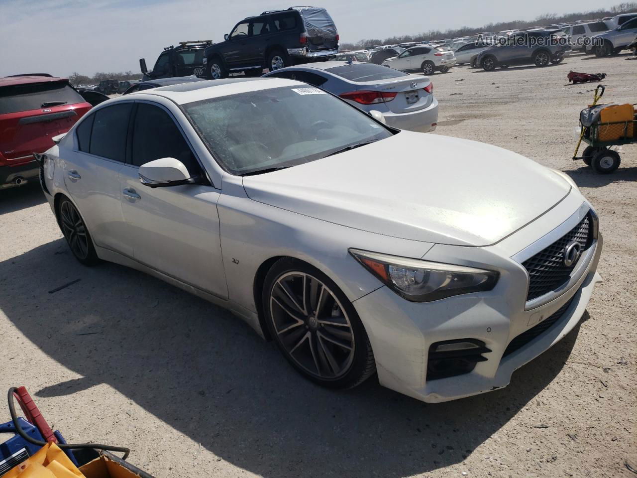 2015 Infiniti Q50 Base White vin: JN1BV7AP3FM344246