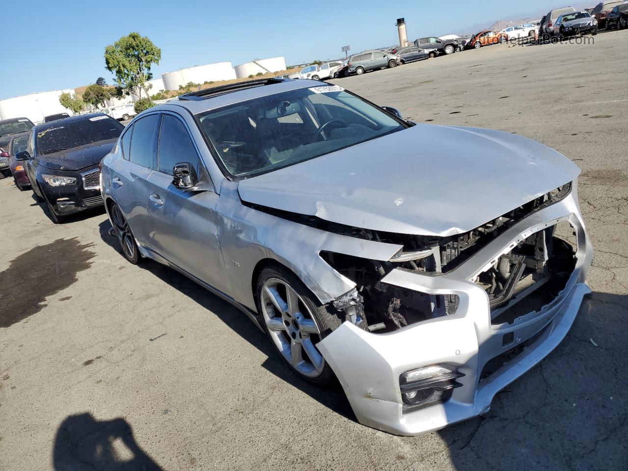 2014 Infiniti Q50 Base Silver vin: JN1BV7AP4EM684455