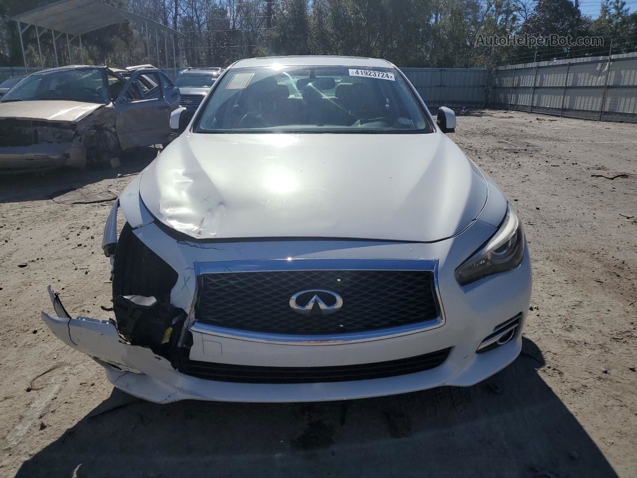 2014 Infiniti Q50 Base White vin: JN1BV7AP5EM674436