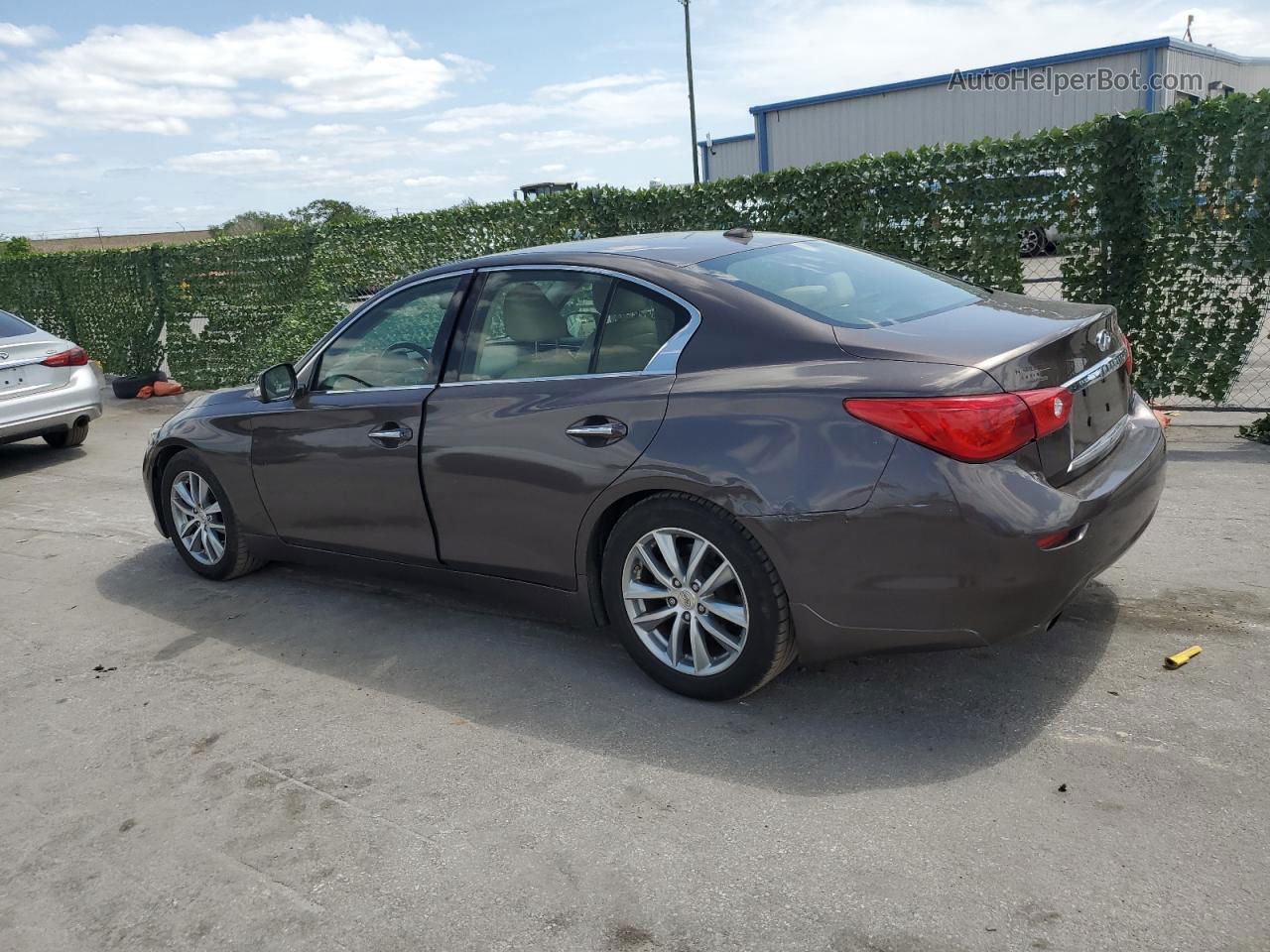 2014 Infiniti Q50 Base Brown vin: JN1BV7AP5EM684237