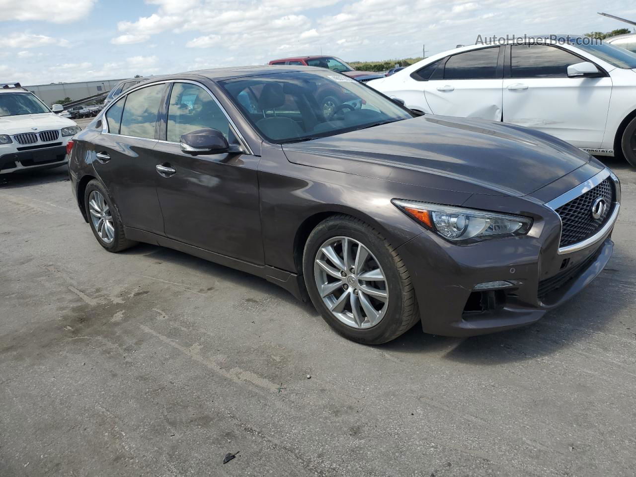 2014 Infiniti Q50 Base Brown vin: JN1BV7AP5EM684237